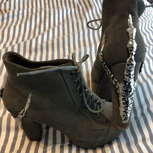 J.Campbell Size 8 Lita Claw Boots SOLD